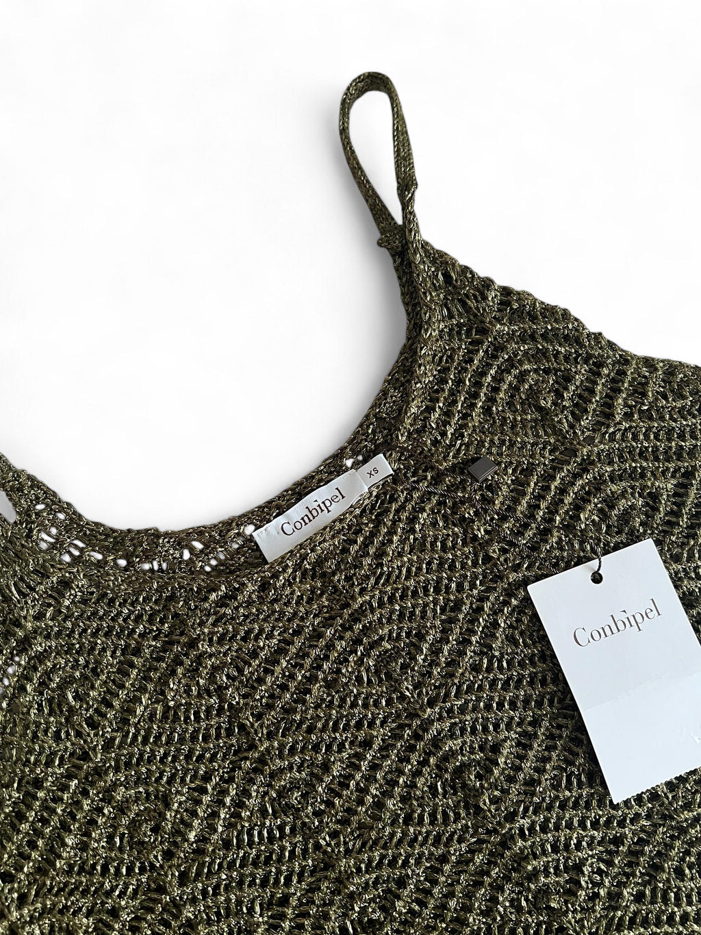 Top crochet color verde oliva, spalline sottili, scollo rotondo