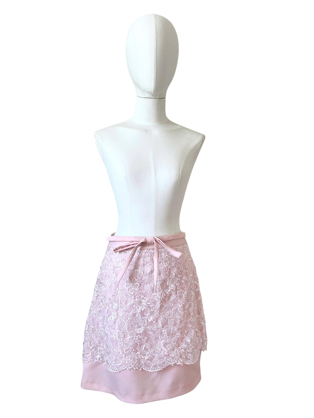 Mini gonna rosa con pizzo e paillettes