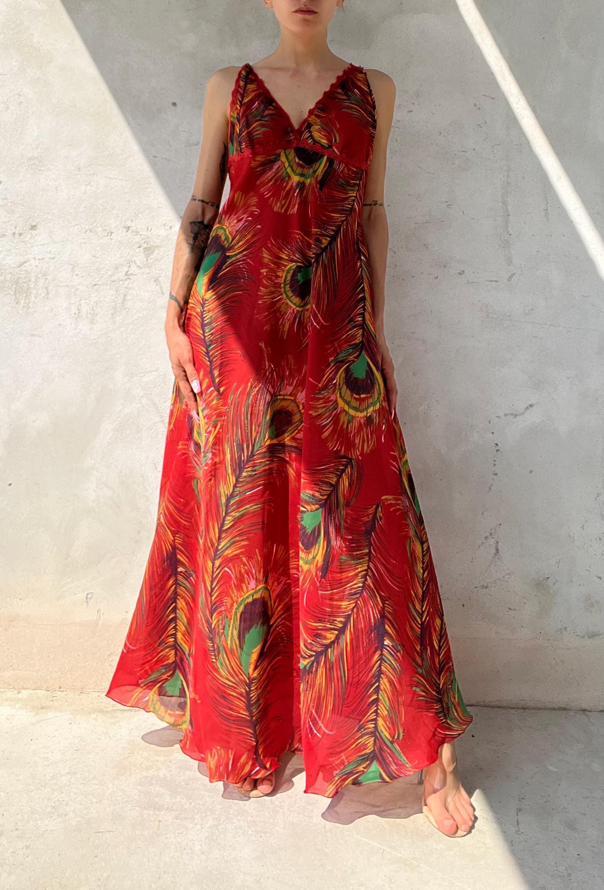 Abito estivo vintage rosso con stampa piume di pavone