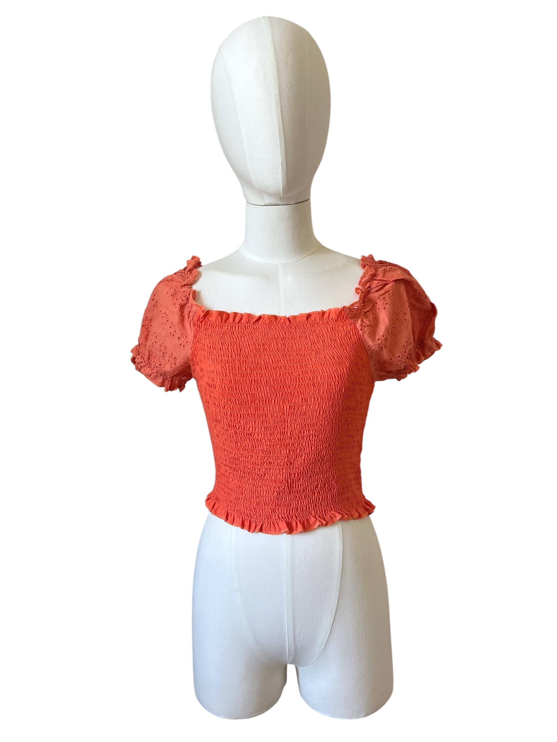 Top corto con maniche pizzo sangallo