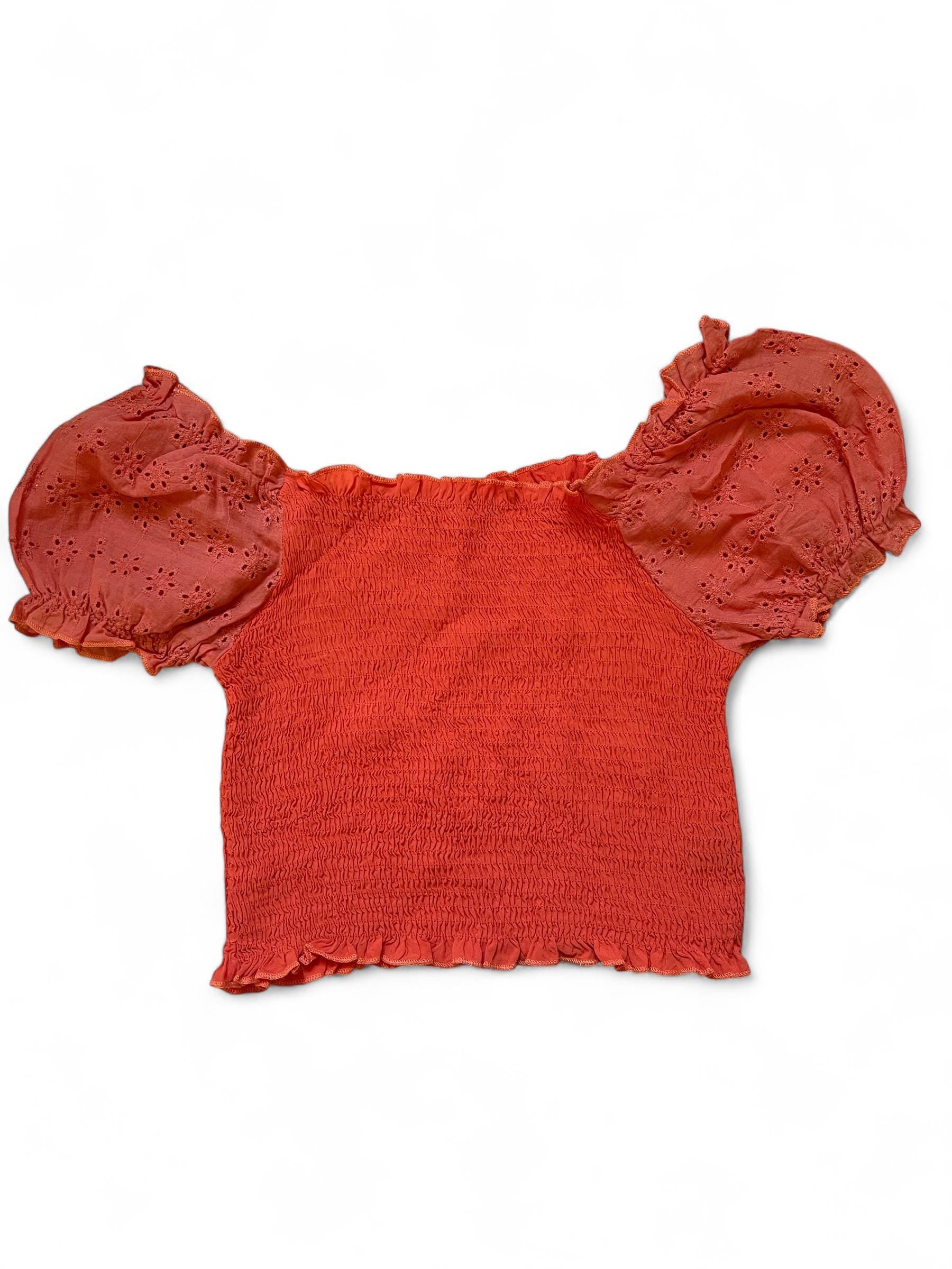 Top corto con maniche pizzo sangallo