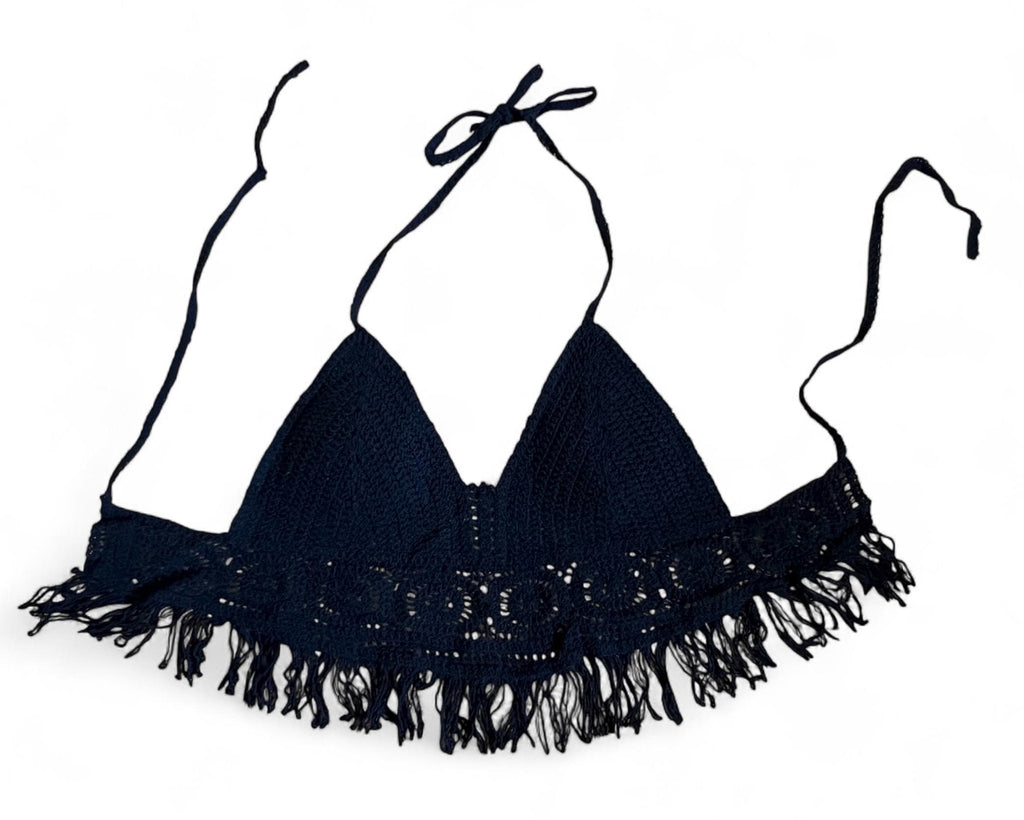Reggiseno / top estivo in filo di cotone lavorato a crochet con coppe interne e fili pendenti sul
