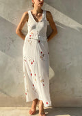 Abito lungo bianco con fantasia rose rosse