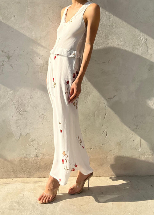 Abito lungo bianco con fantasia rose rosse