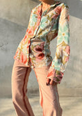 Camicia con pattern floreale rosa e azzurro
