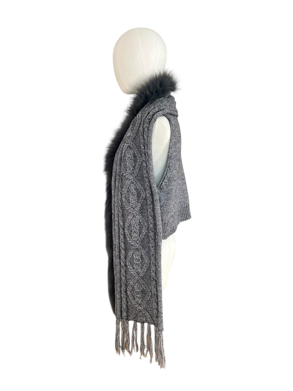 Cardigan grigio con frangie e bordo pelliccia sintetica