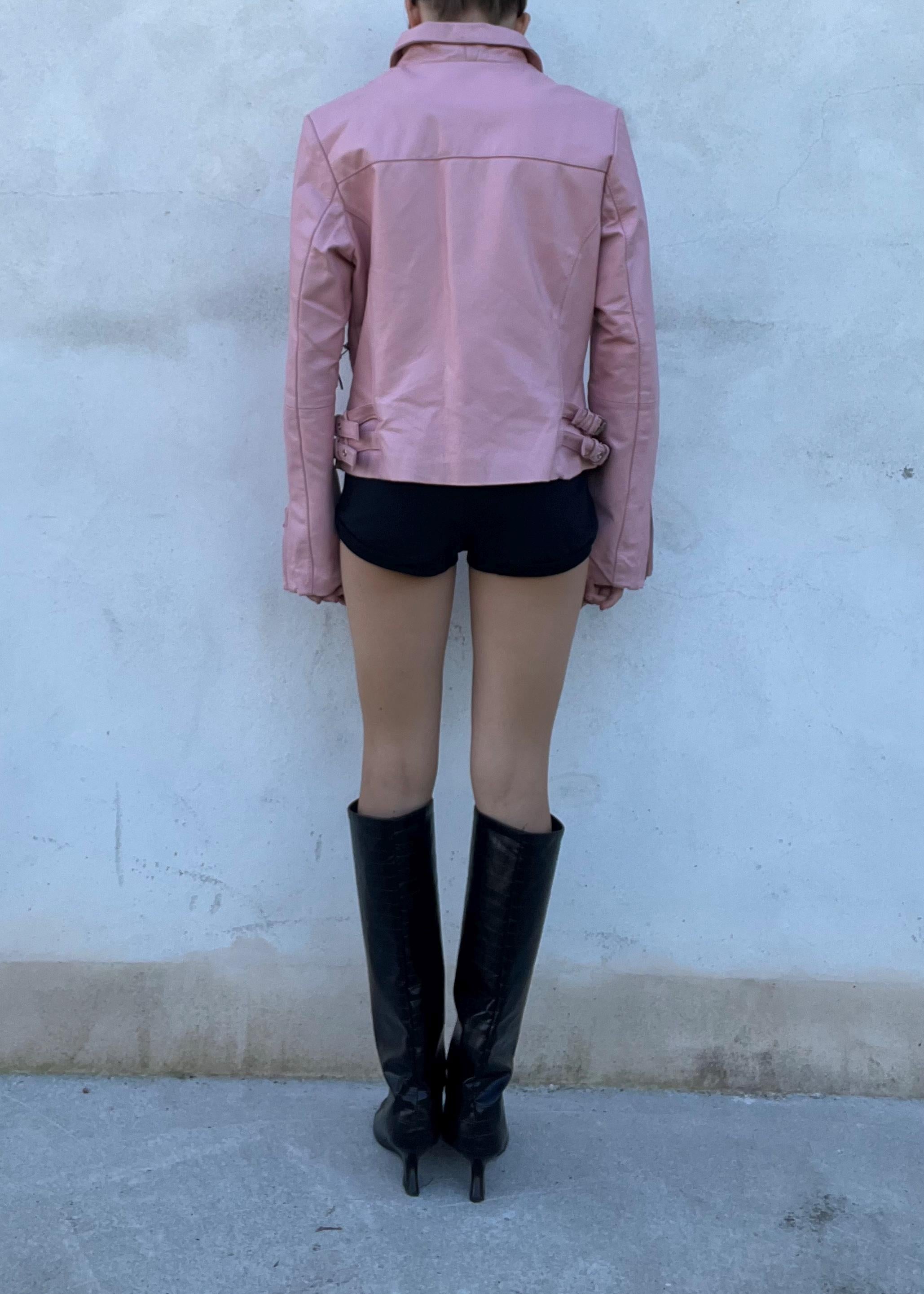 Chiodo vintage di pelle rosa