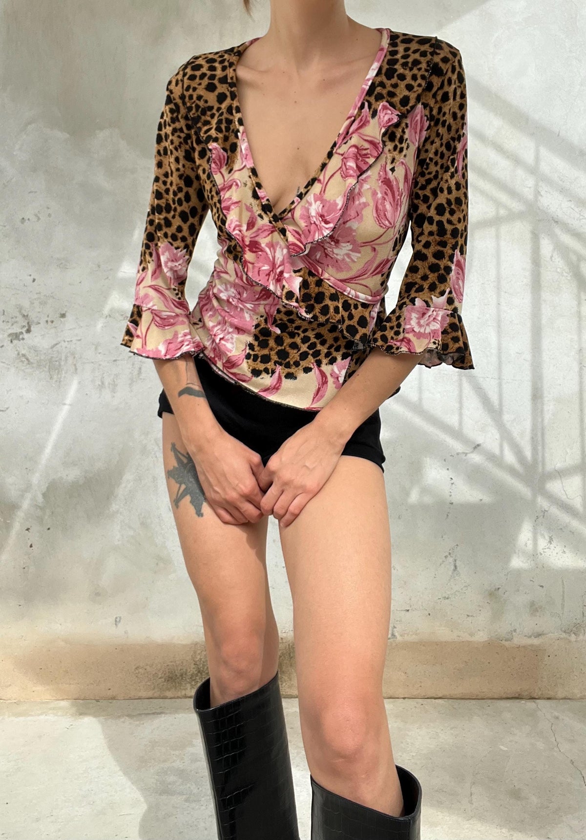 Top vintage incrociato leopardato
