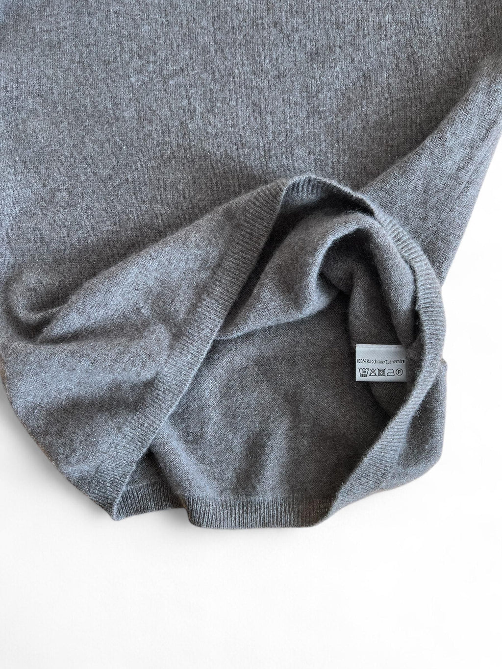 Top di cashmere color tortora
