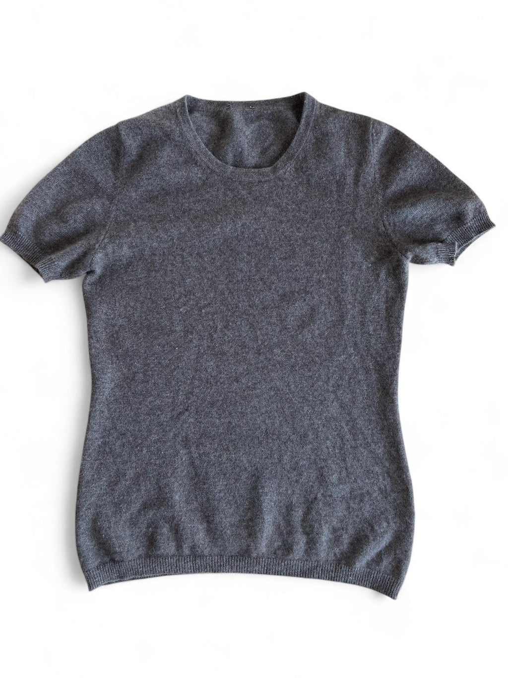 Top di cashmere color tortora
