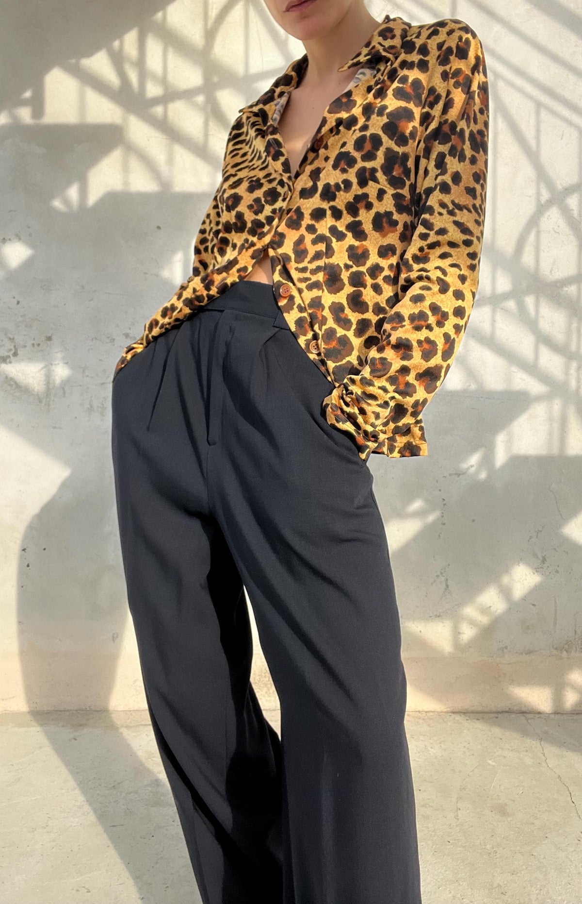 Pantaloni invernali blu scuro di lana