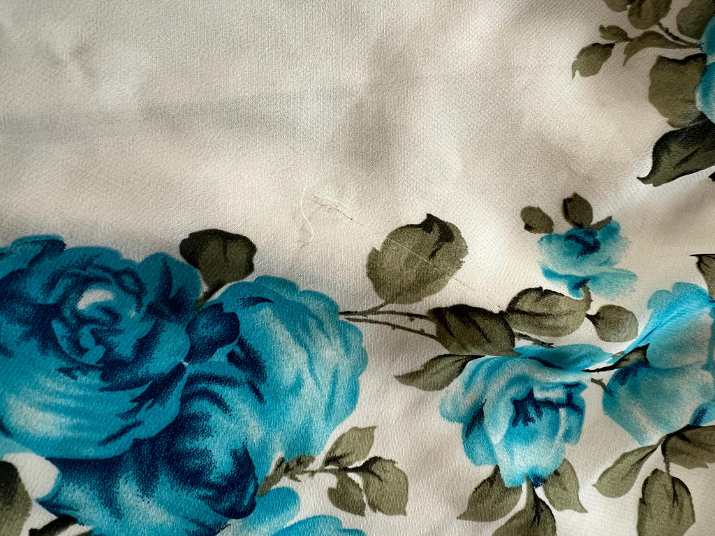 Gonna svasata e asimmetrica vintage stampata a fiori