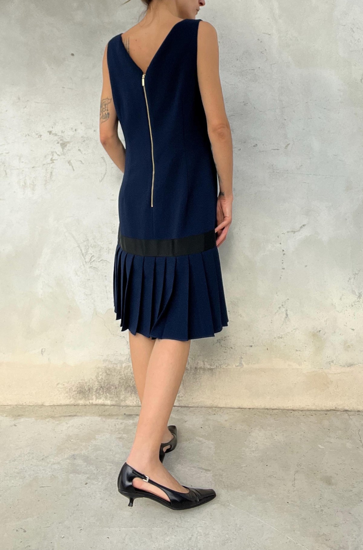 Abito tennis vintage blu con pieghe di Karl Lagerfeld