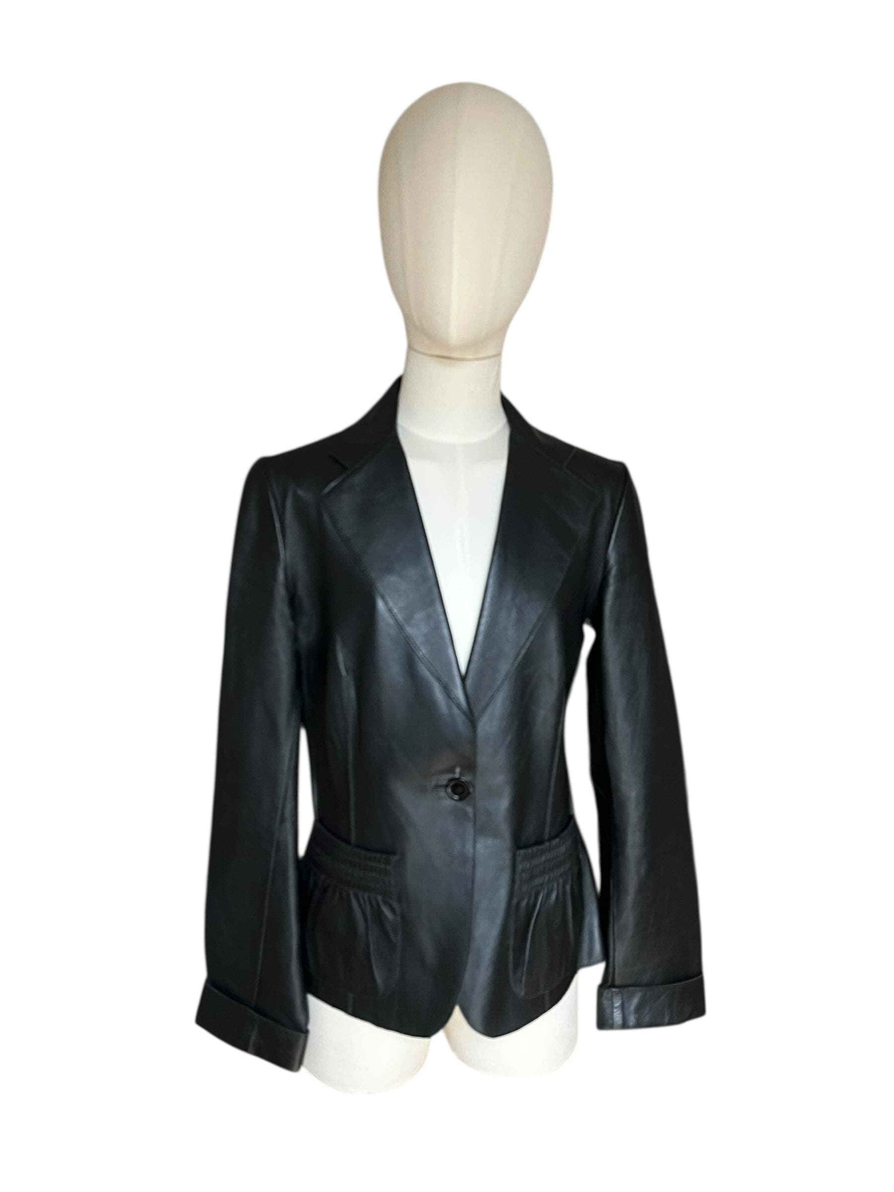 Giacca fitted di pelle nera morbida