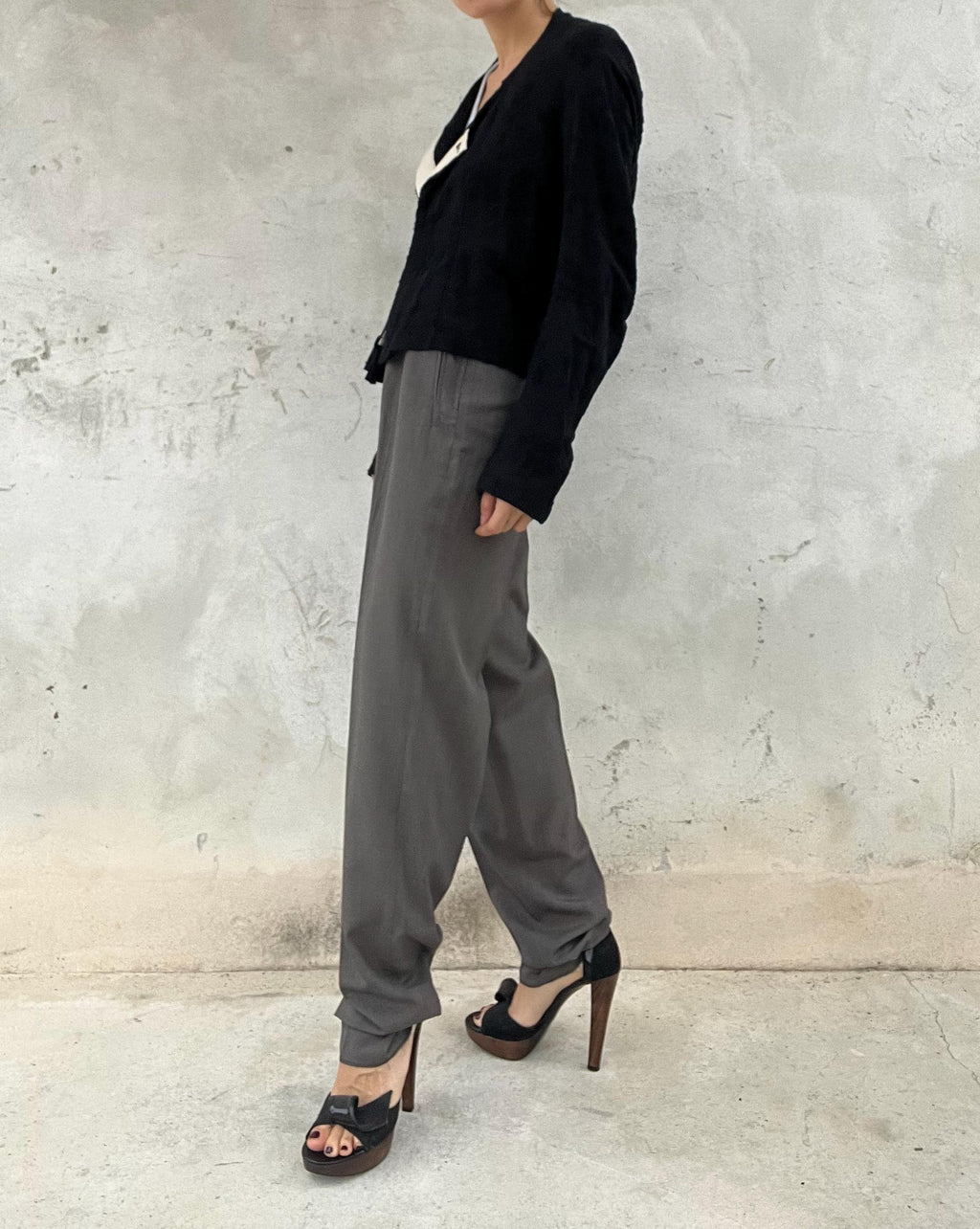 Pantaloni classici in viscosa leggera, grigio melange