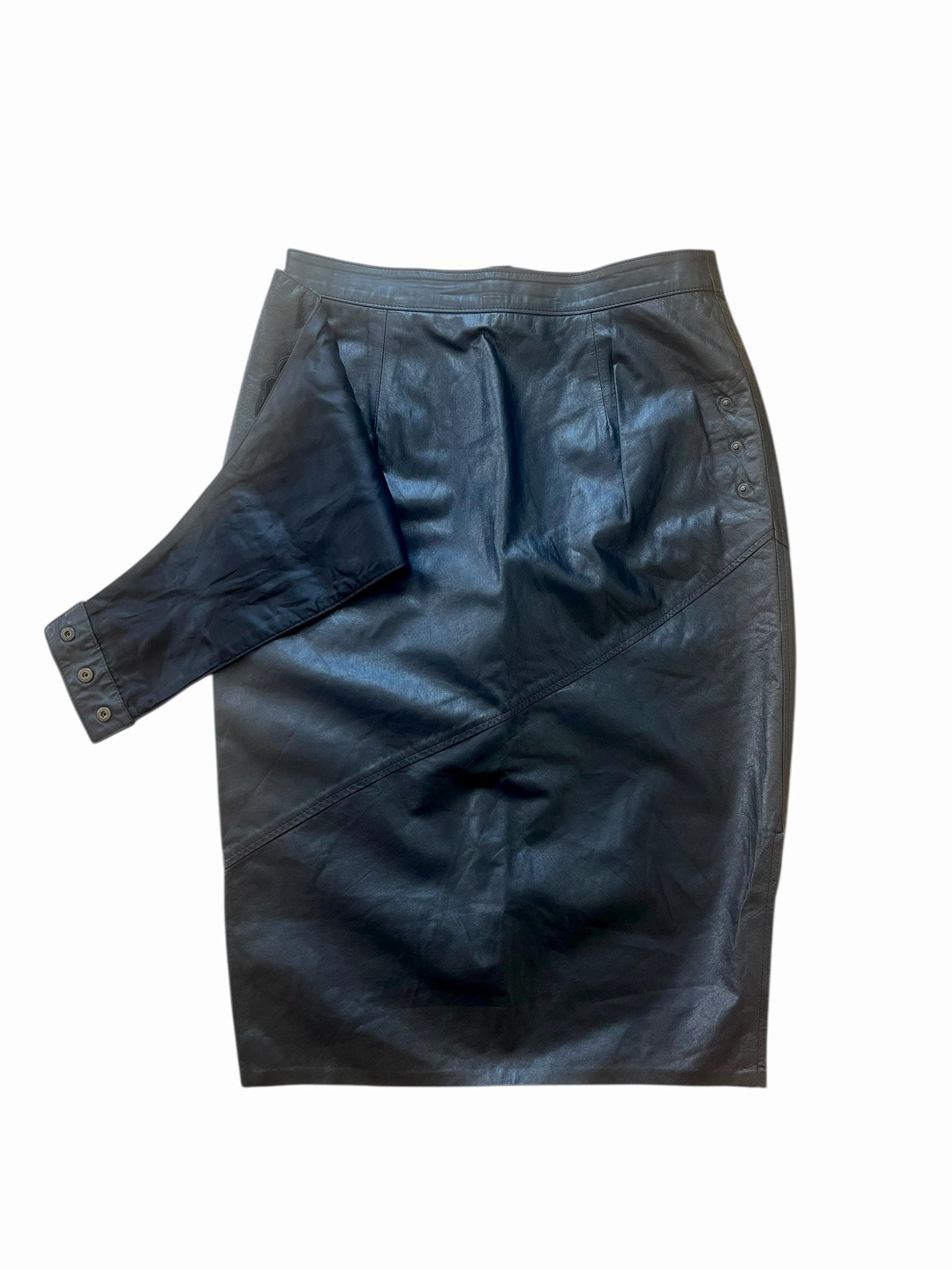 Gonna di pelle nera con fascia ricamata