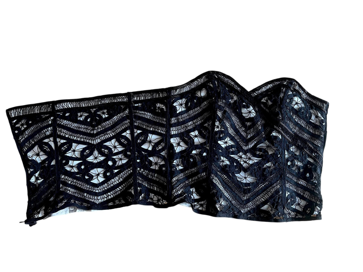 Corsetto di pizzo nero ricamato con canottiglie