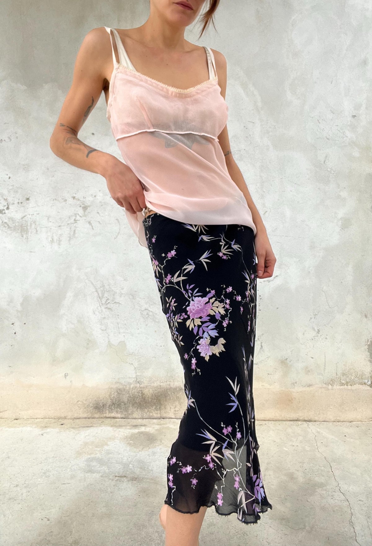 Gonna vintage leggera stampata fiori lilla-viola-rosa