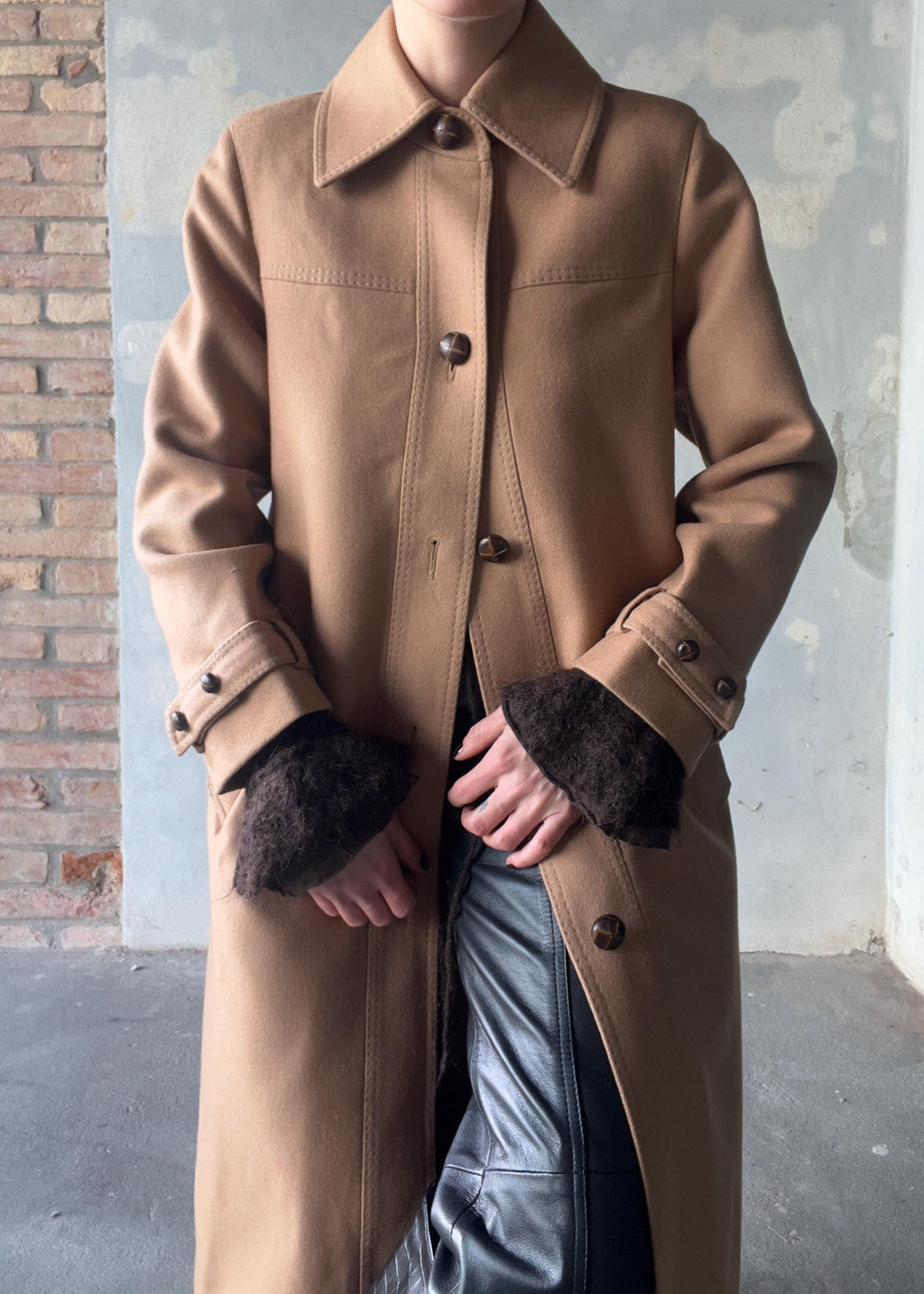 Cappotto vintage di lana caramello