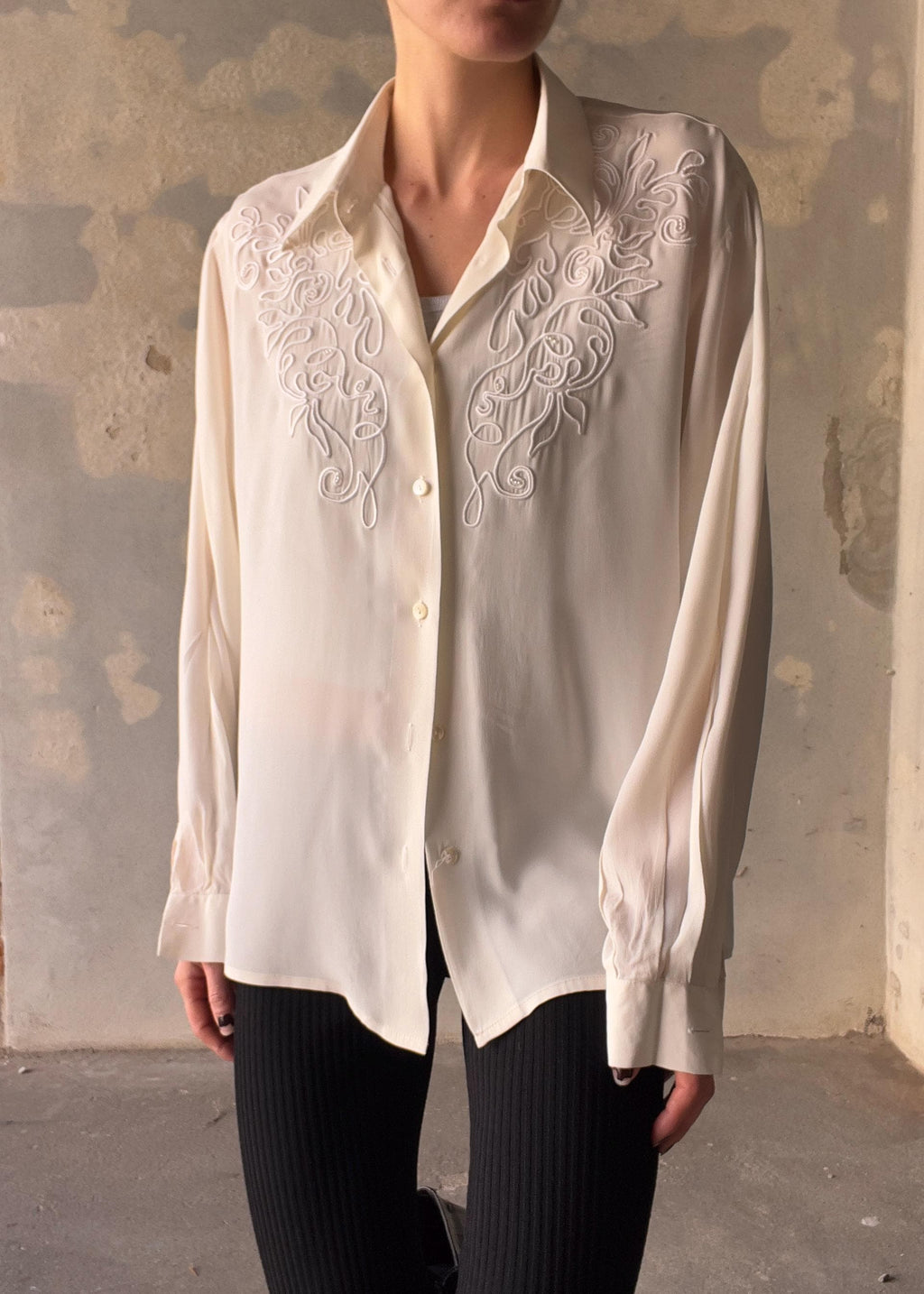 Camicia romantica vintage ricamata