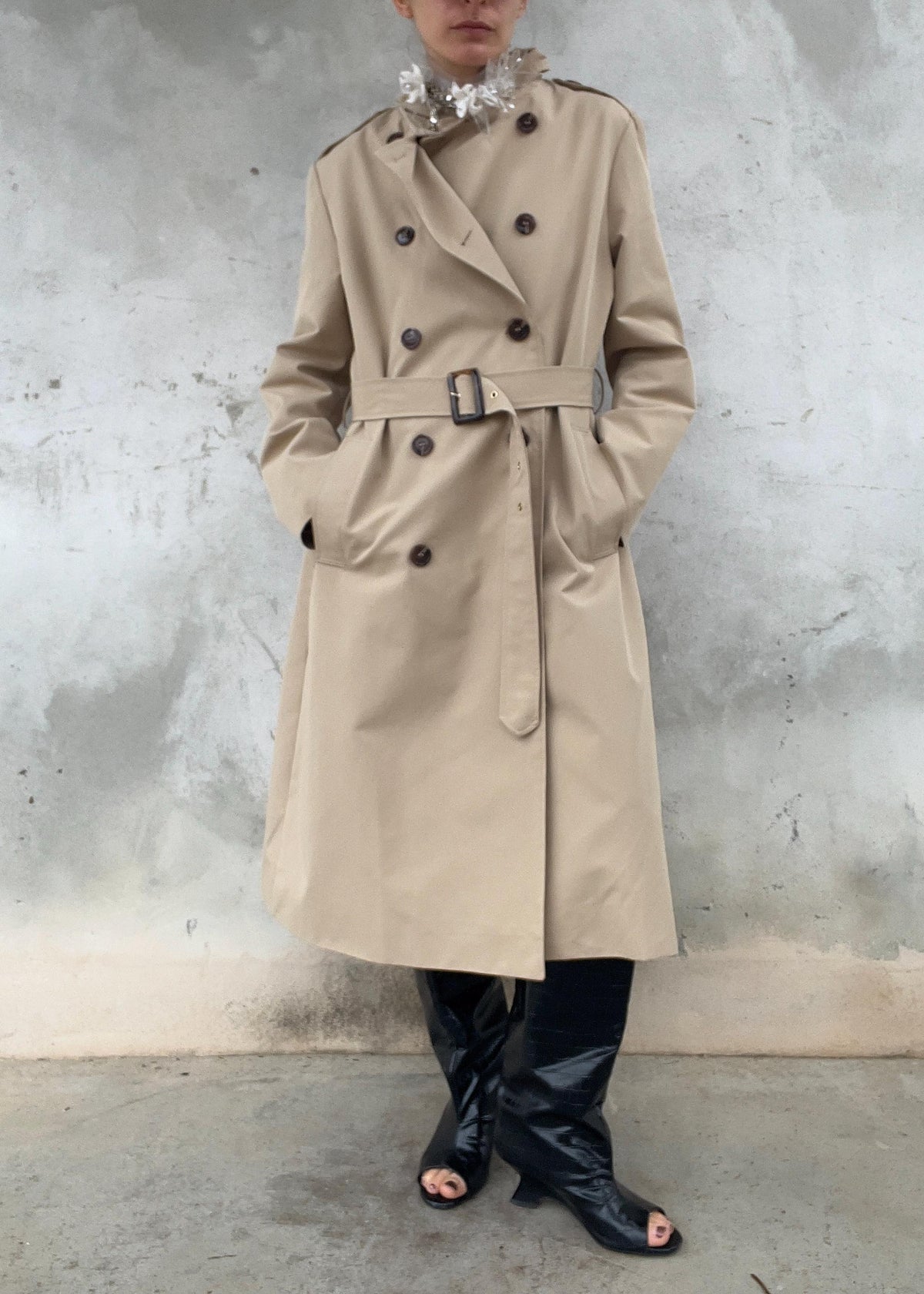 Trench ampio beige primaverile