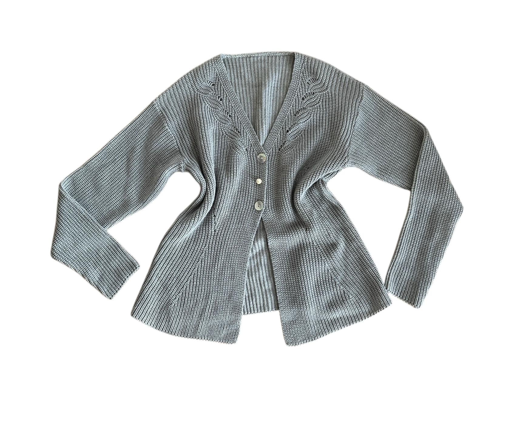 Cardigan maglia grigio con bottoni madreperla