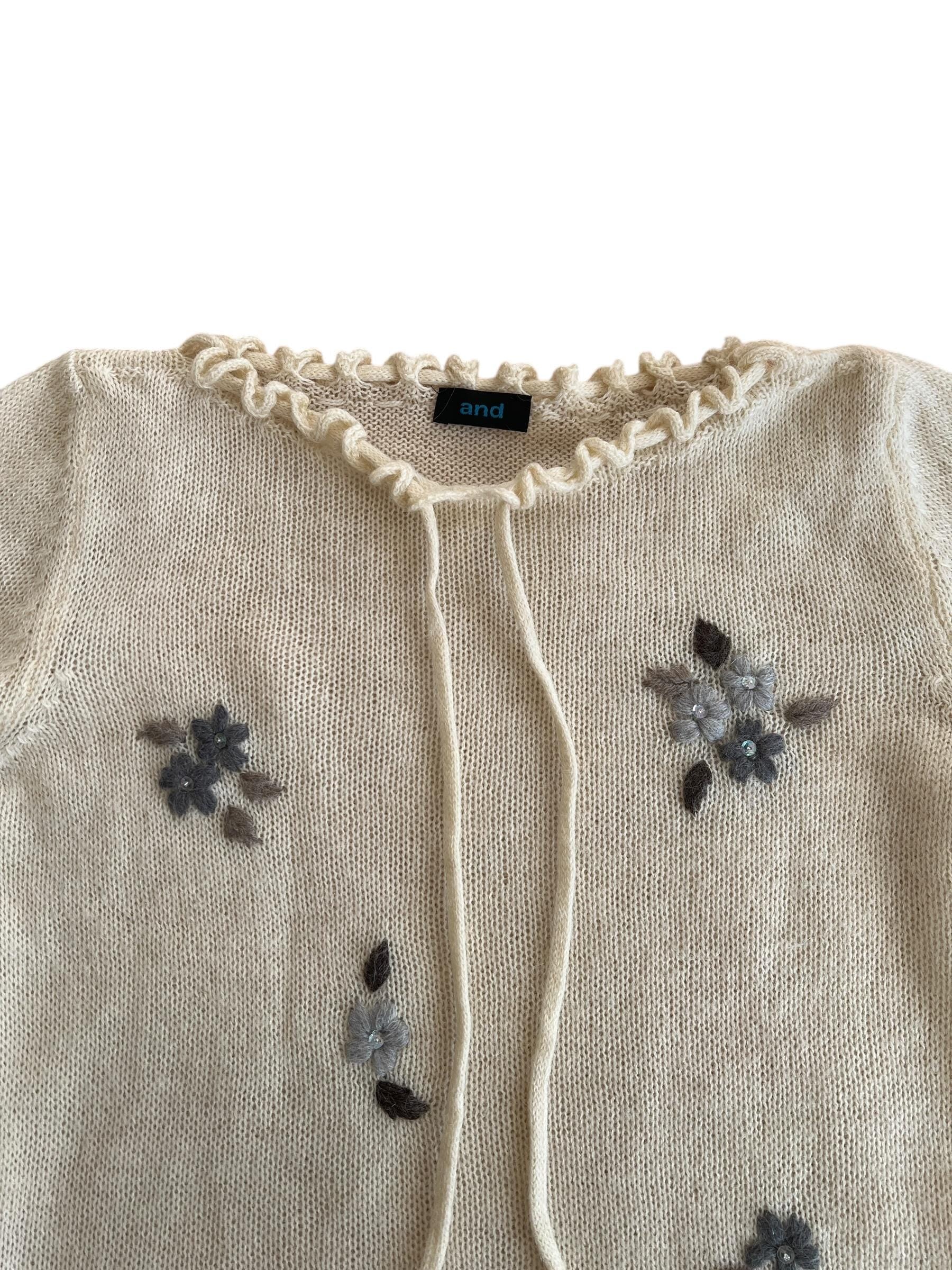 Maglione vintage panna ricamato