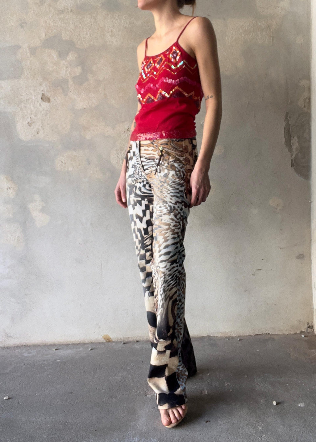 Top vintage di tulle mesh ricamato