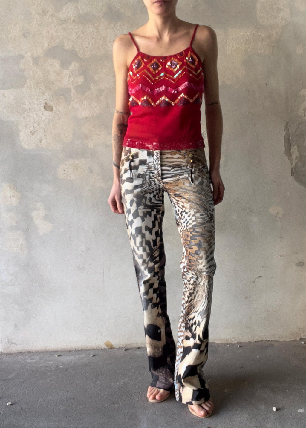 Top vintage di tulle mesh ricamato