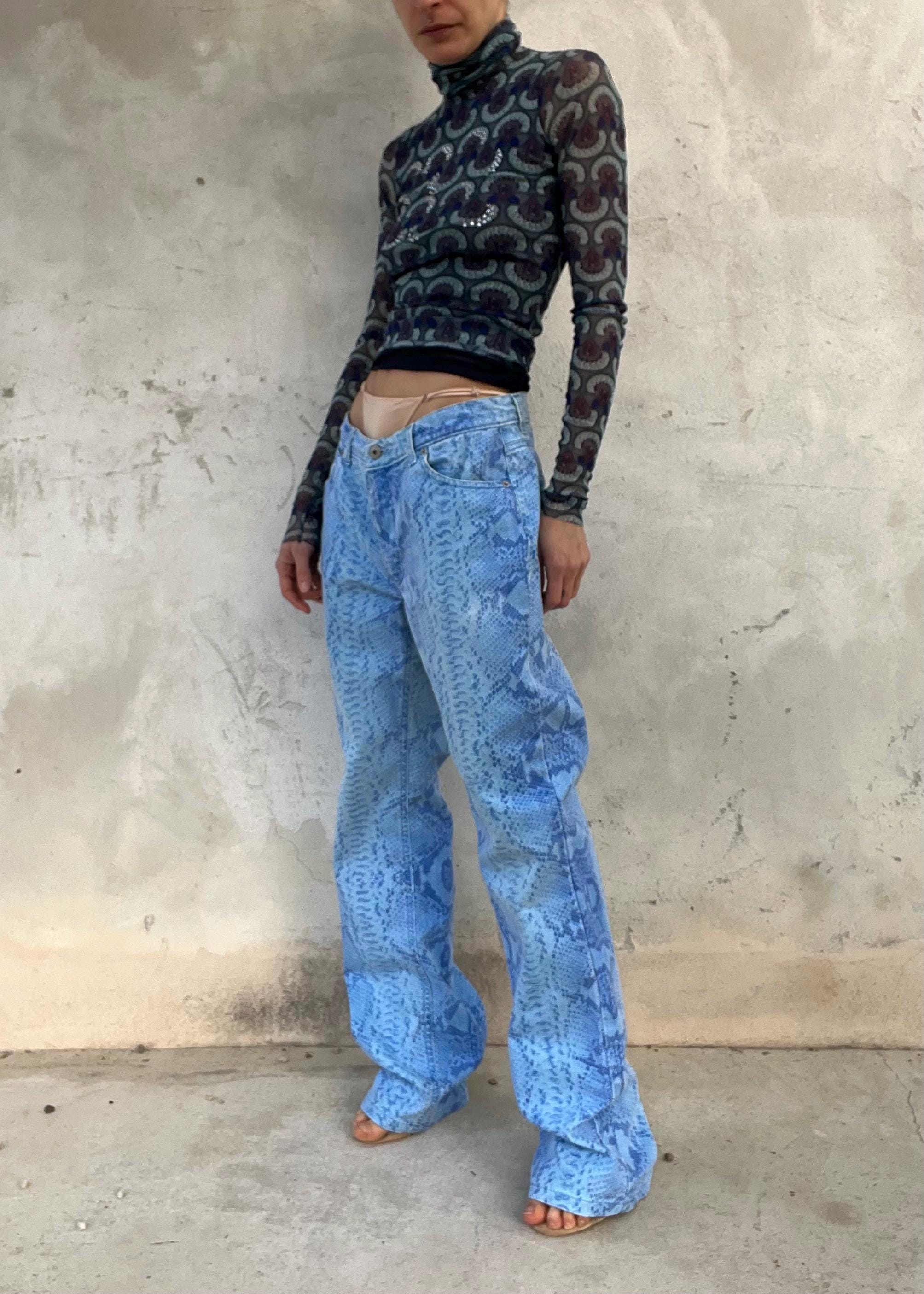 Top mesh collo alto con cristalli, top trasparente stampato stile Y2K
