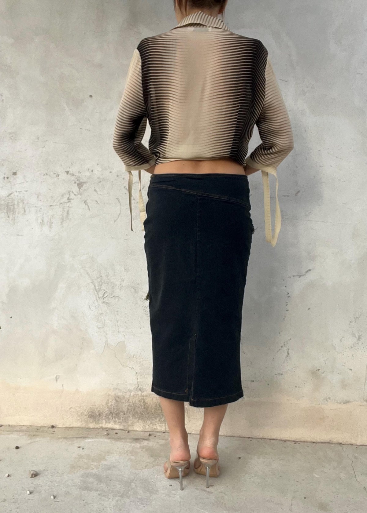 Gonna denim Y2K asimmetrica, gonna midi in jeans stile decostruito