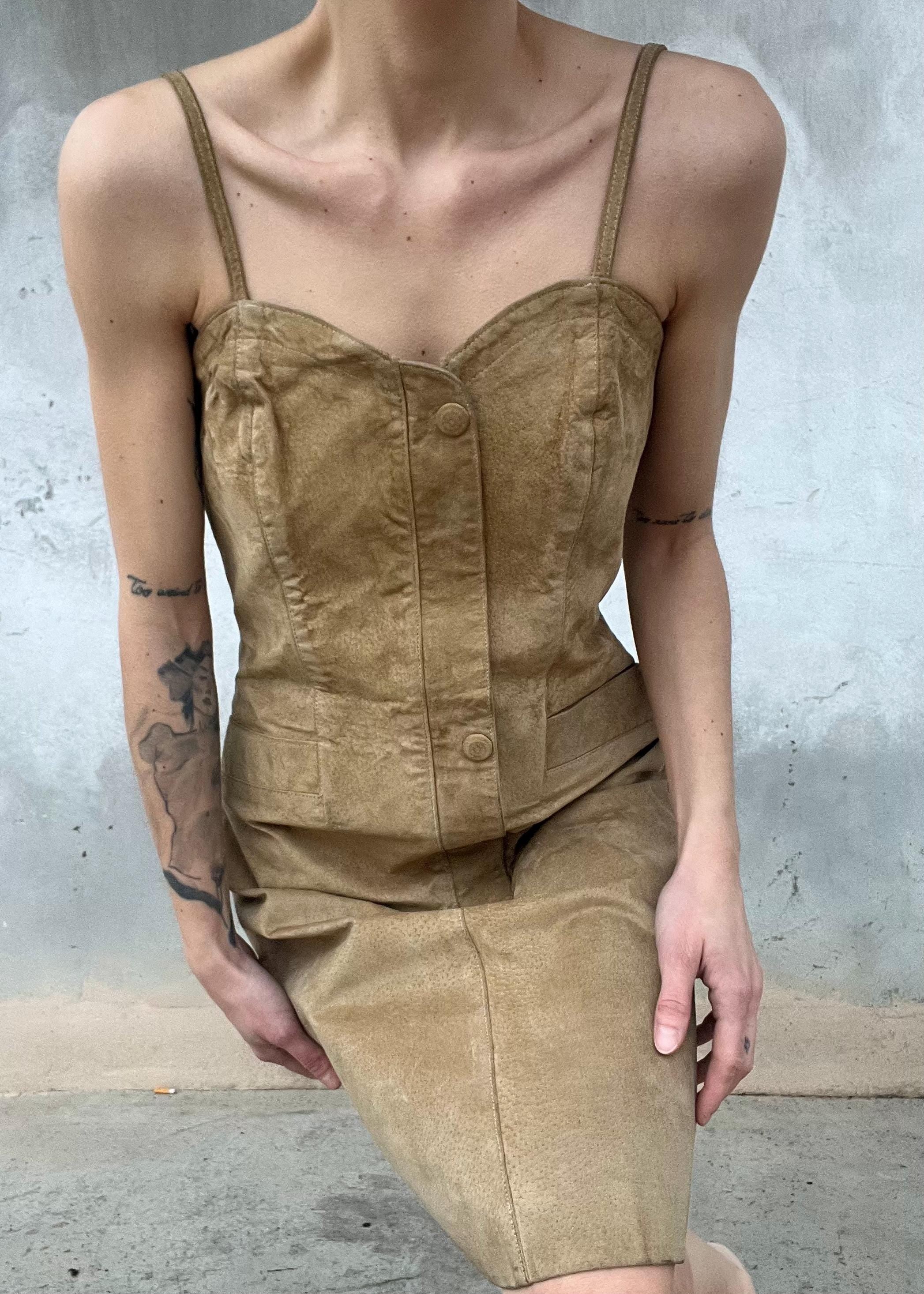 Abito vintage in pelle beige stile corsetto anni 90 minimal chic