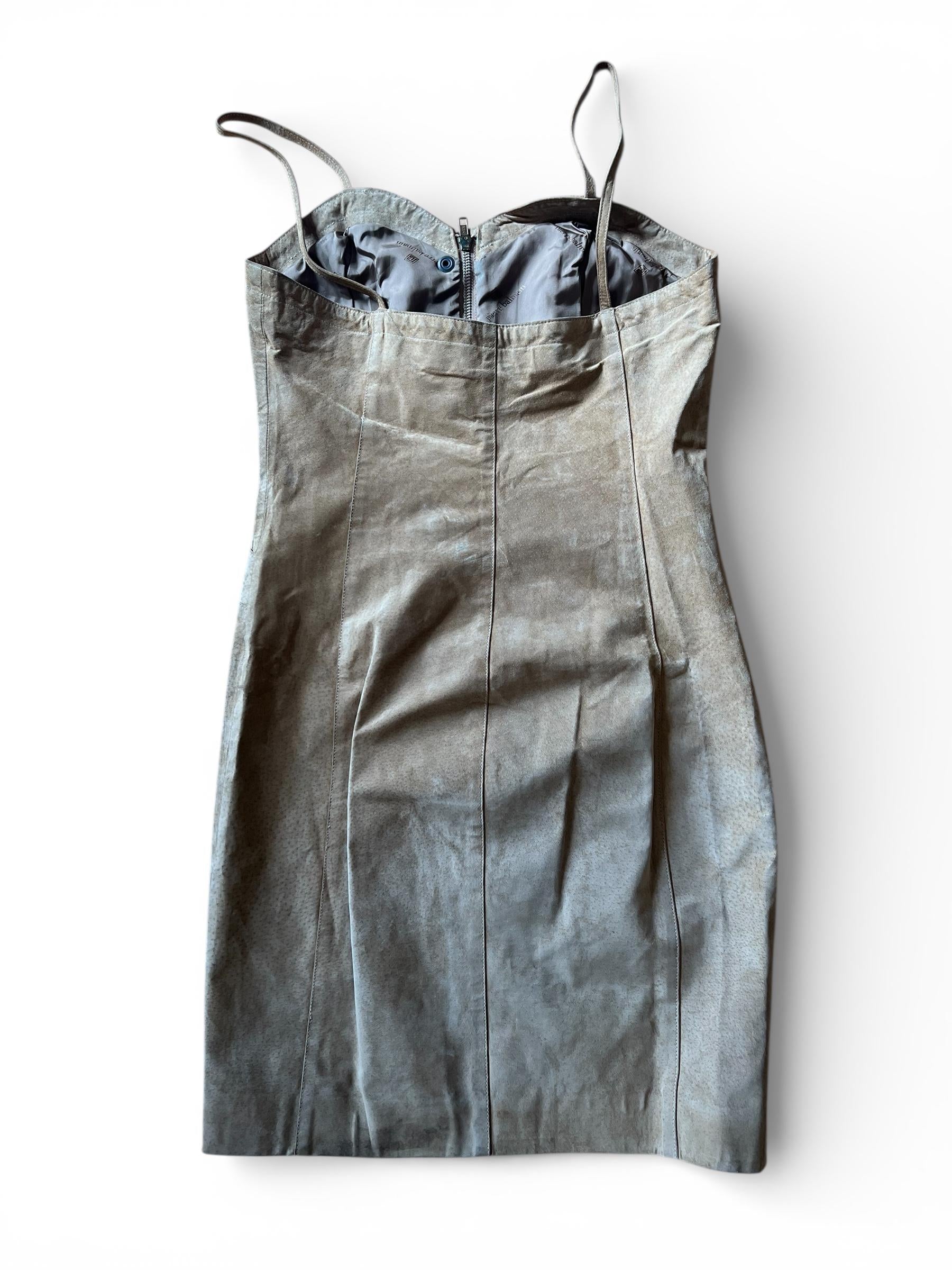 Abito vintage in pelle beige stile corsetto anni 90 minimal chic