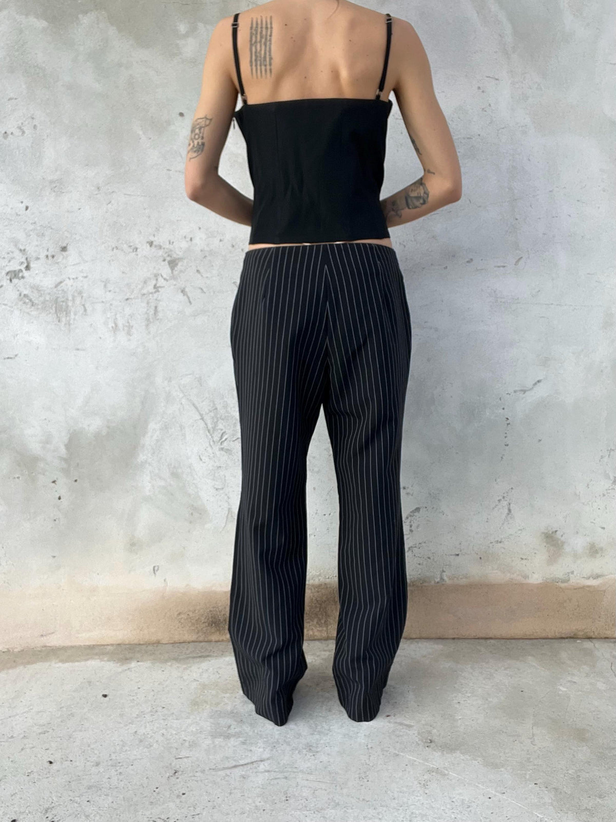 Corsetto vintage nero con perline