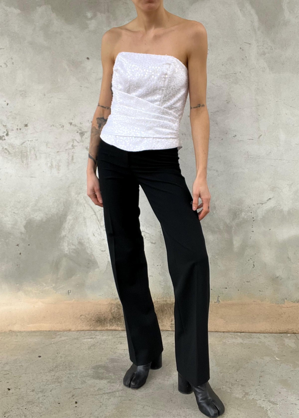 Corpetto vintage bianco con perline e paillettes