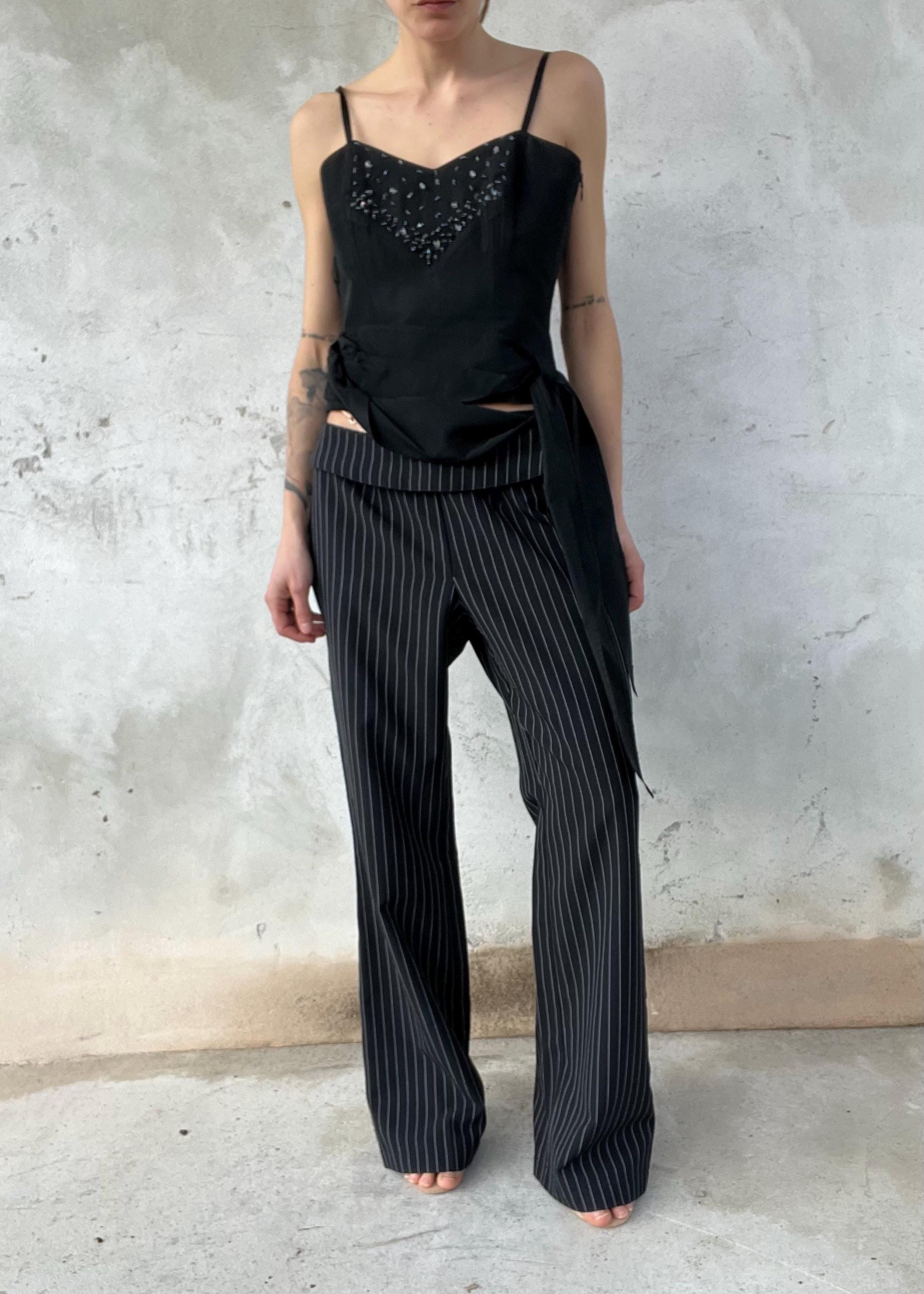 Corsetto vintage nero con perline