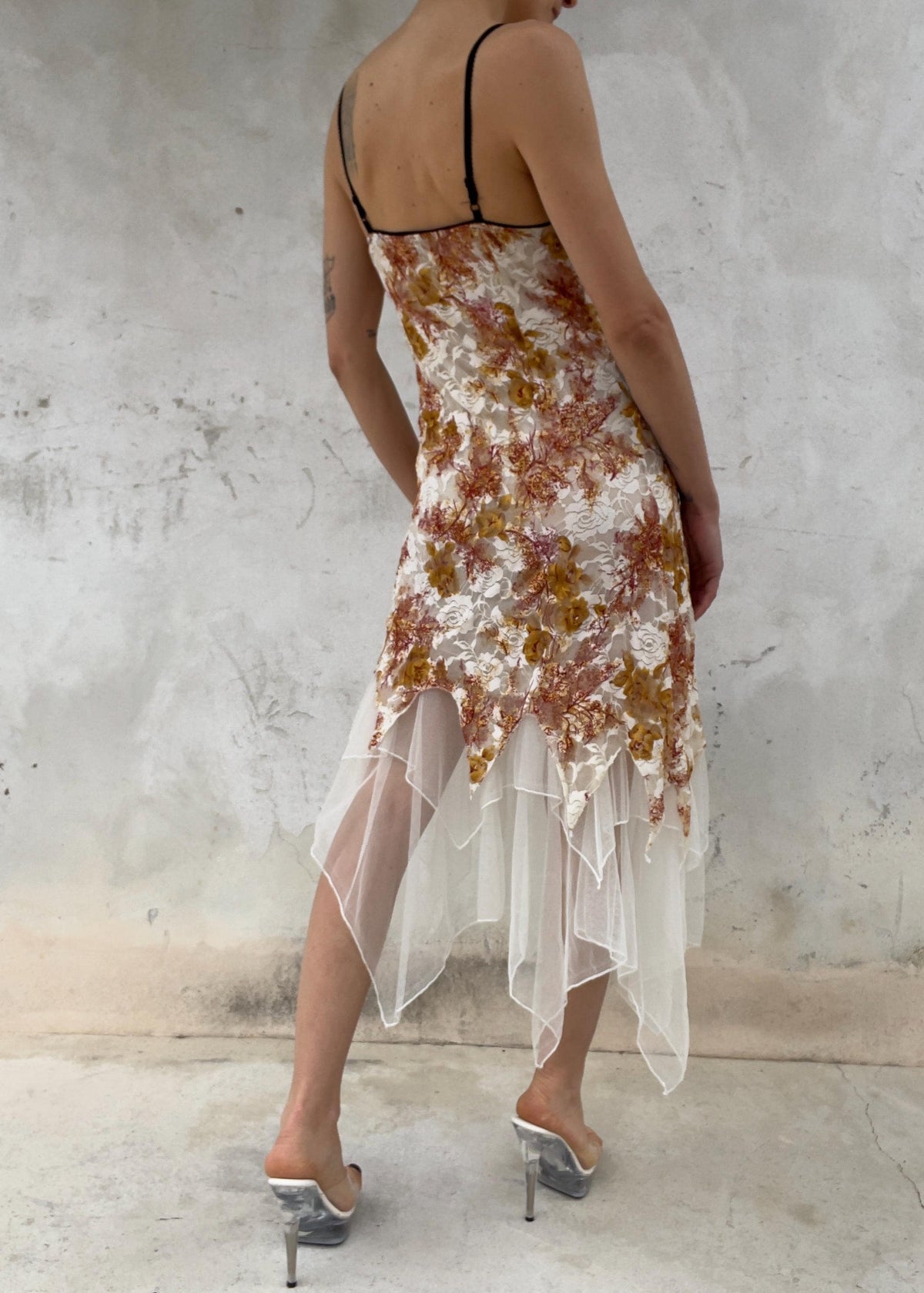 Fairy dress vintage in pizzo floreale e tulle