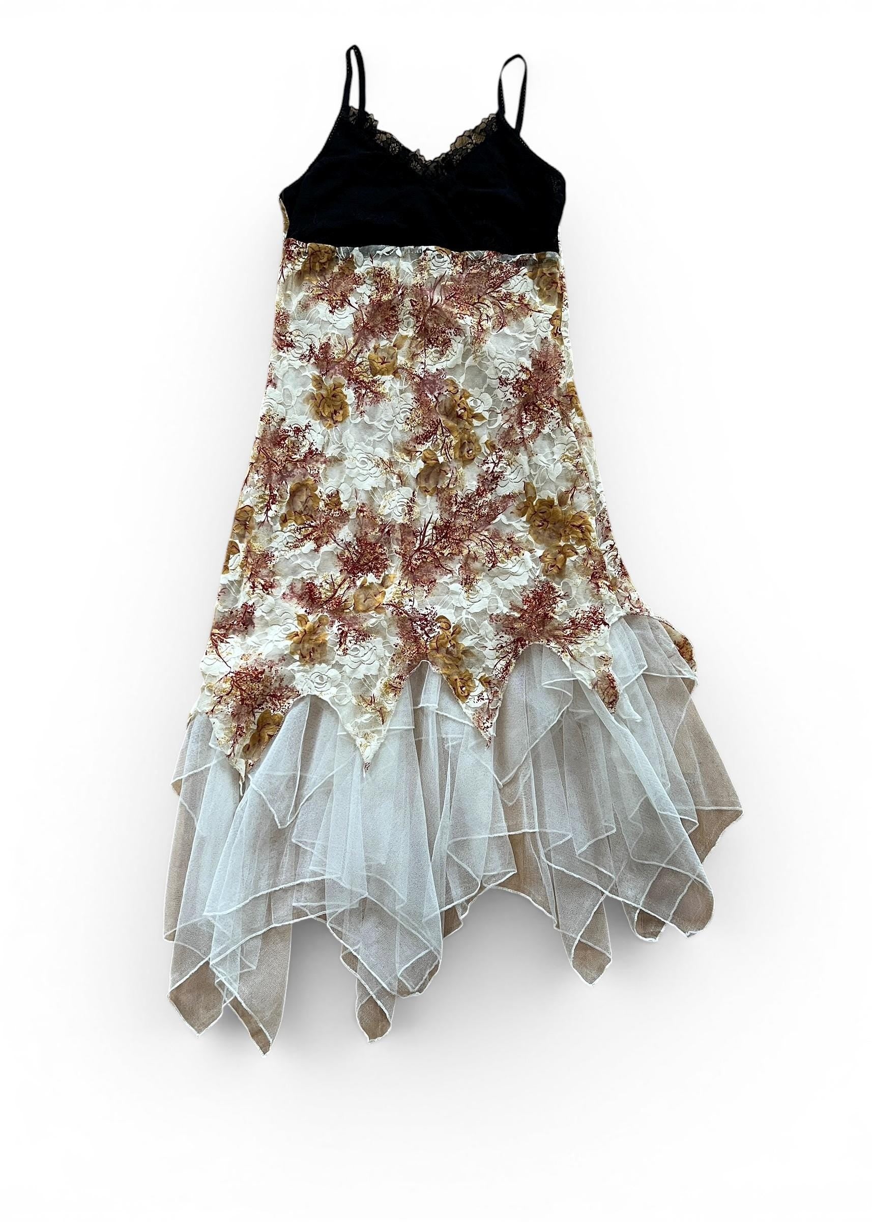 Fairy dress vintage in pizzo floreale e tulle