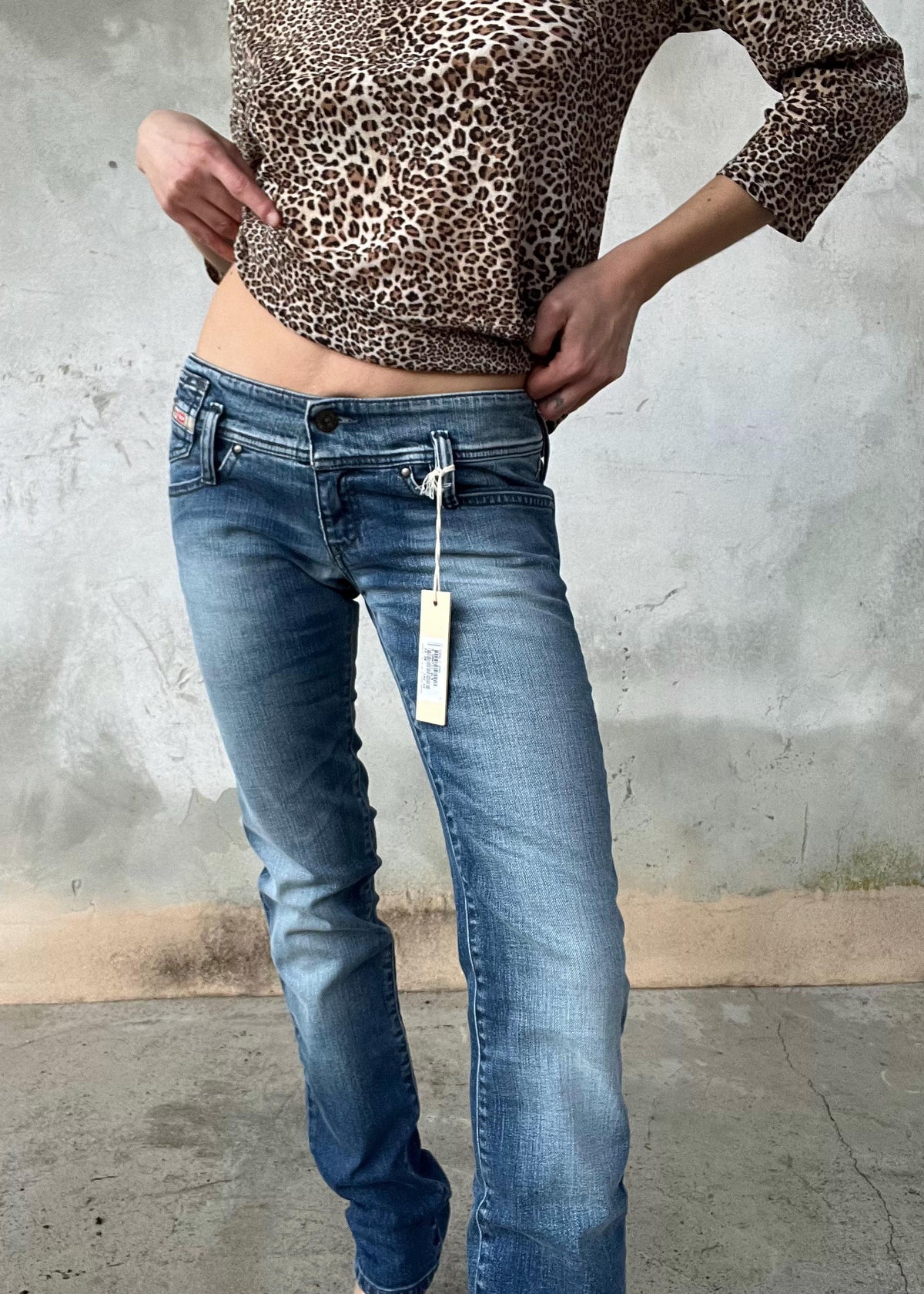 Jeans Diesel Vintage Low Waist Matic Denim Y2K Slim Fit Lavaggio Medio Donna