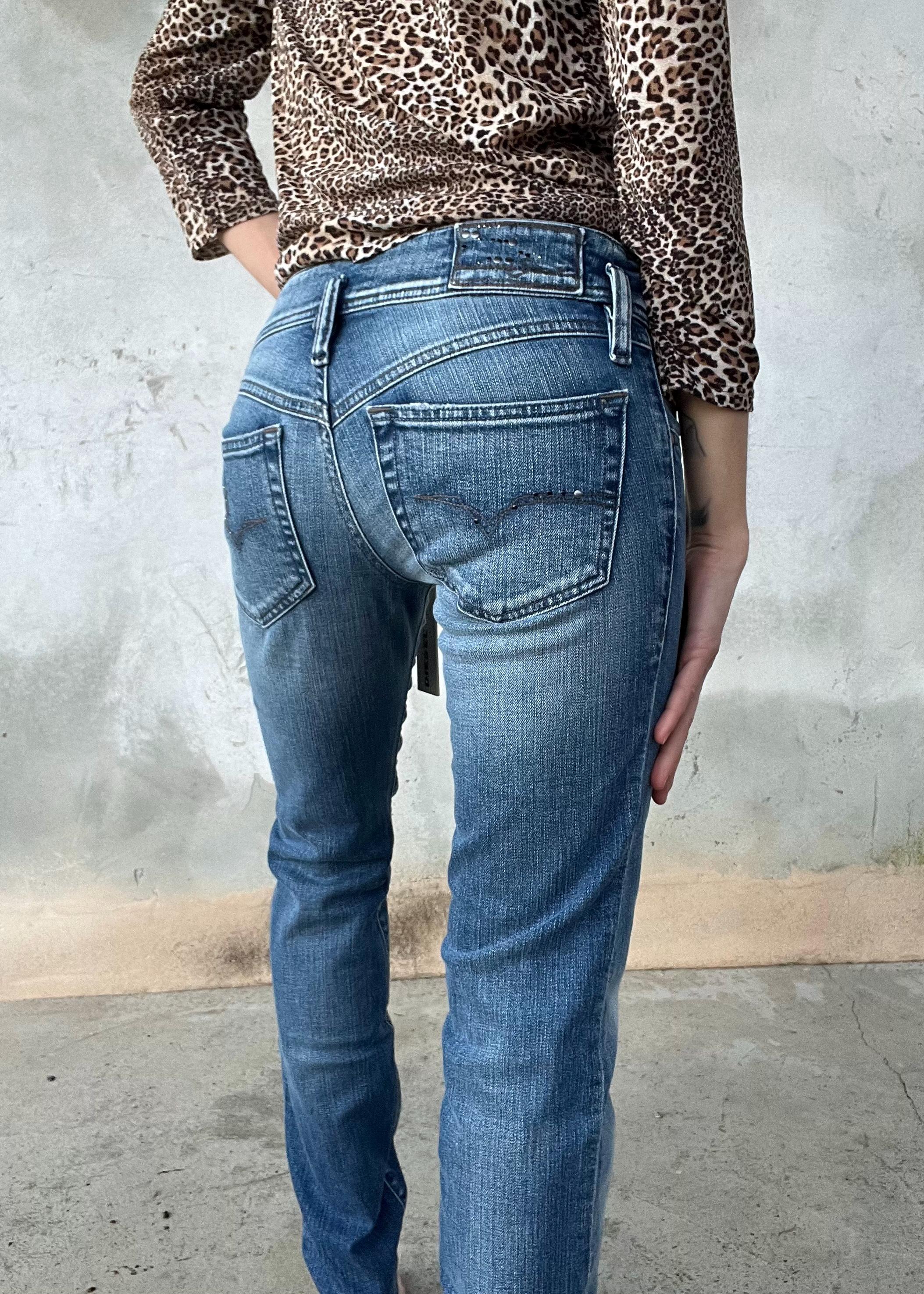 Jeans Diesel Vintage Low Waist Matic Denim Y2K Slim Fit Lavaggio Medio Donna