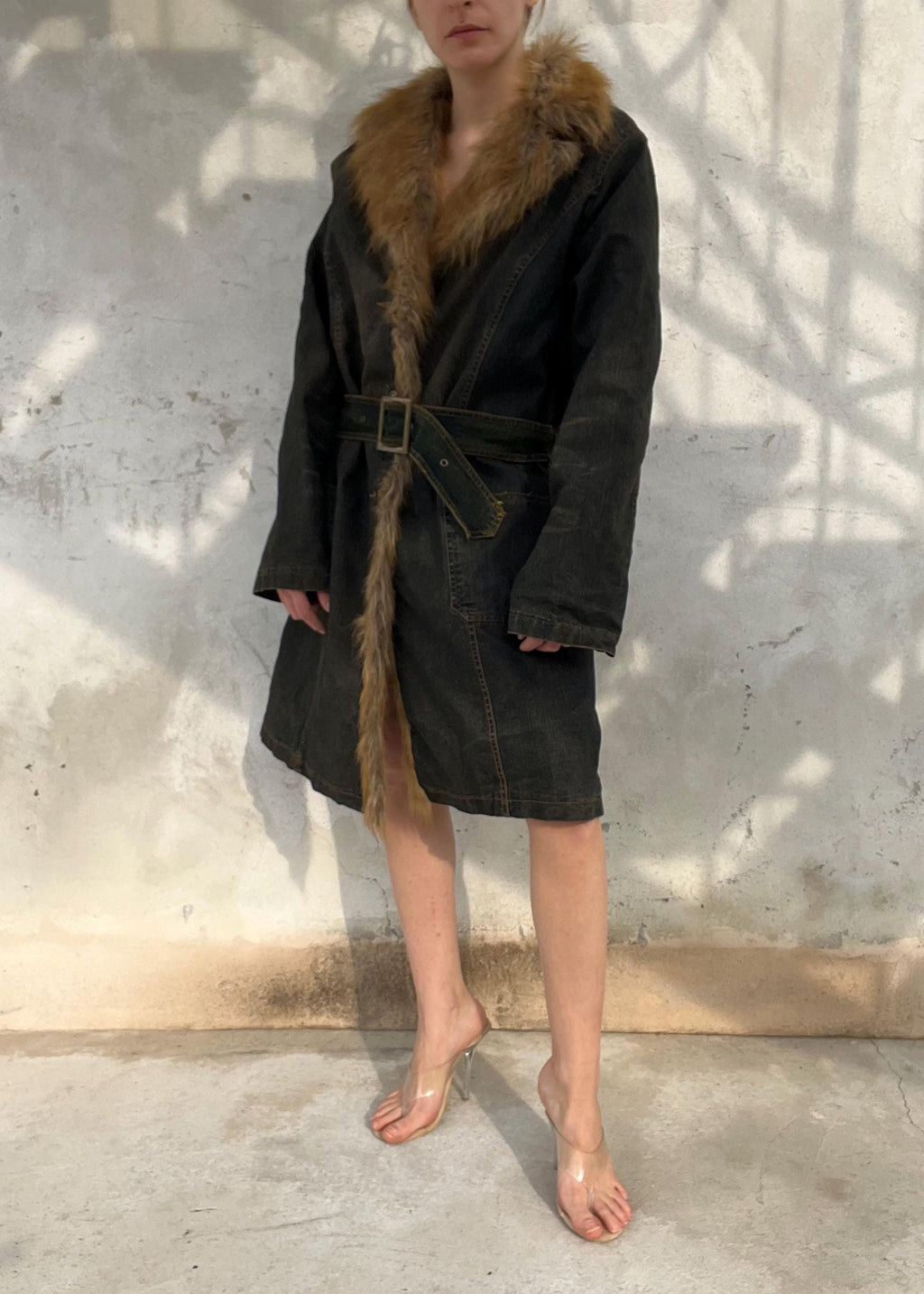 Cappotto Denim Vintage Y2K con Collo in Ecopelliccia