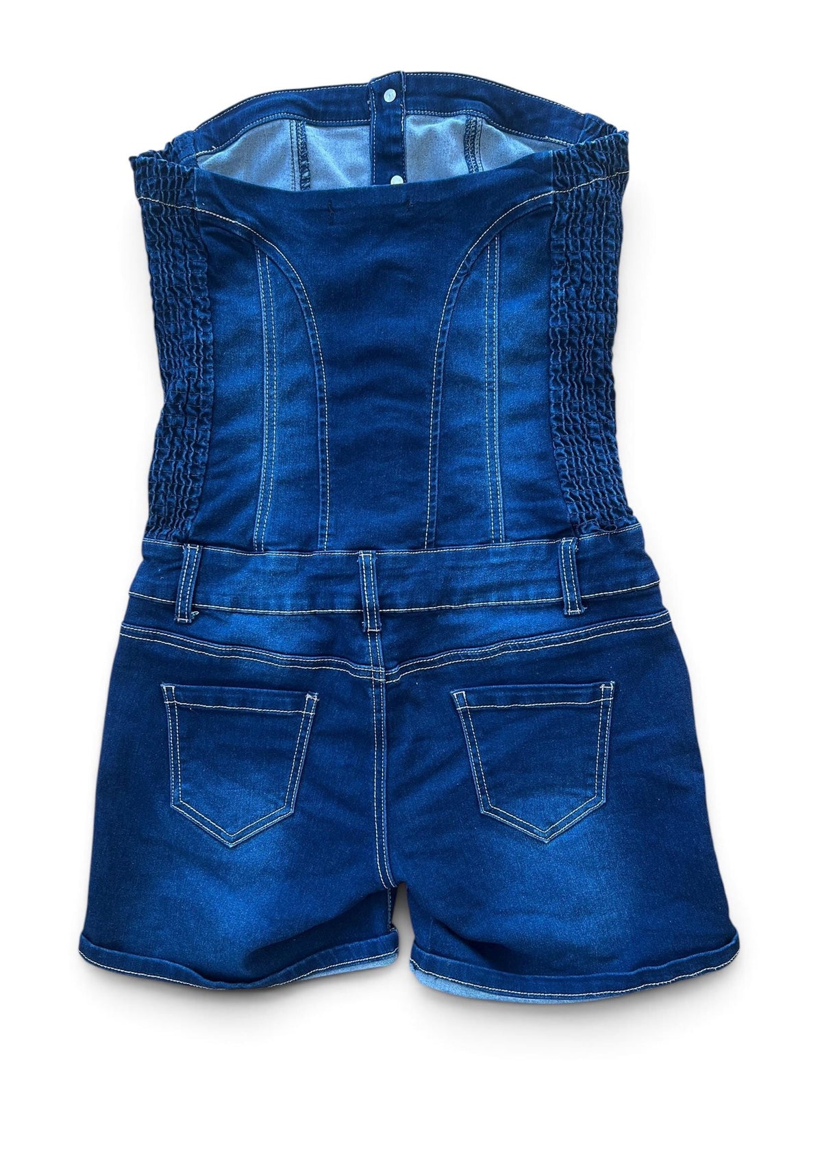 Tutina vintage in denim dal perfetto stile Y2K