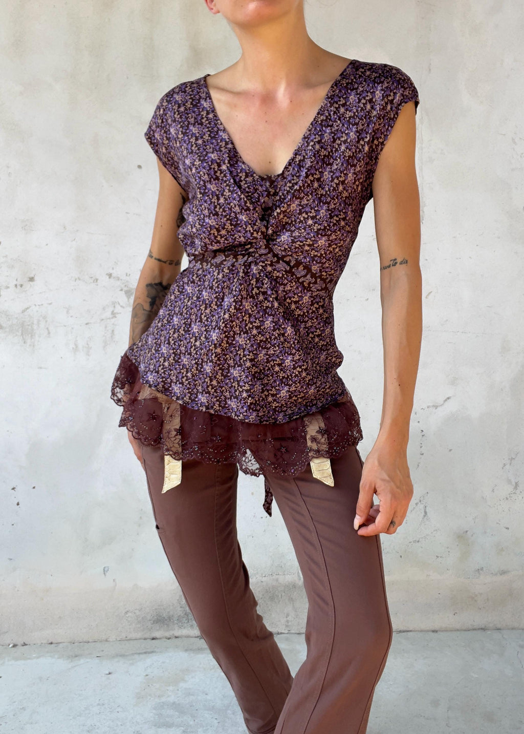 Top Max&Co Floreale Viola con Pizzo Ricamato