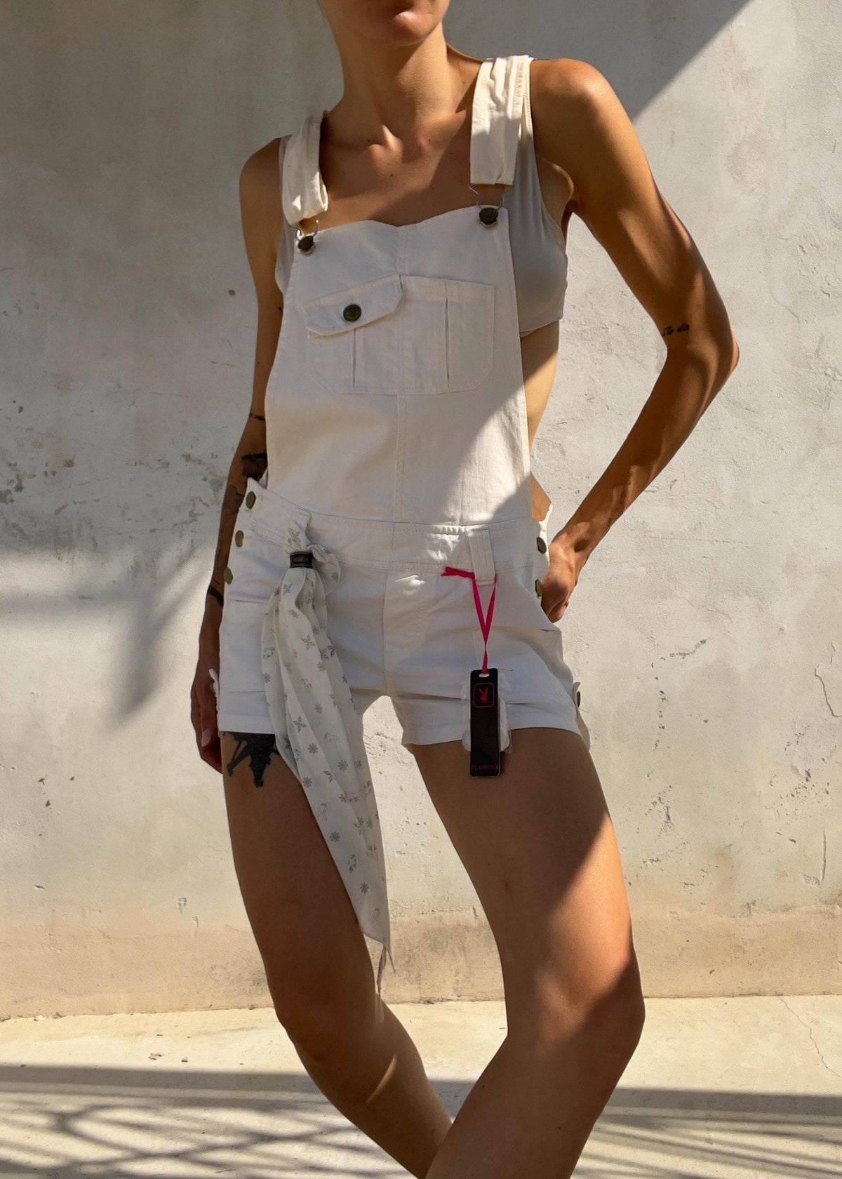 Salopette Shorts Vintage Y2K Playboy Bianca