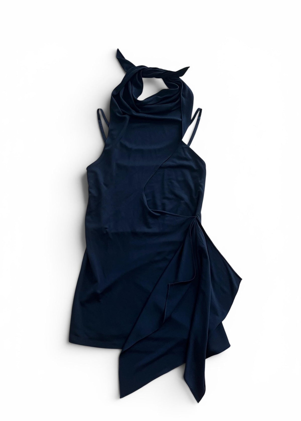 Mini Abito Nero Y2K Drappeggiato con Sciarpa