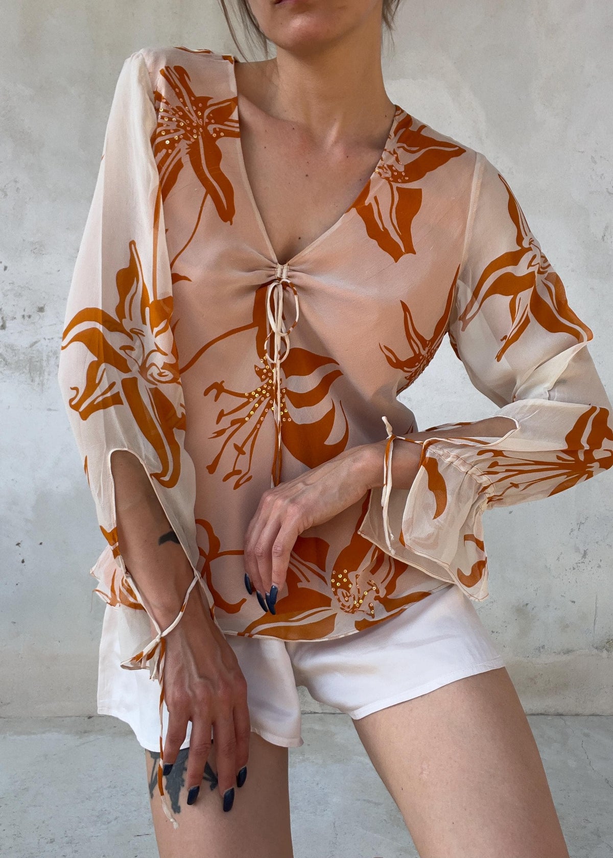 Blusa Vintage Y2K in 100% Seta con Paillettes