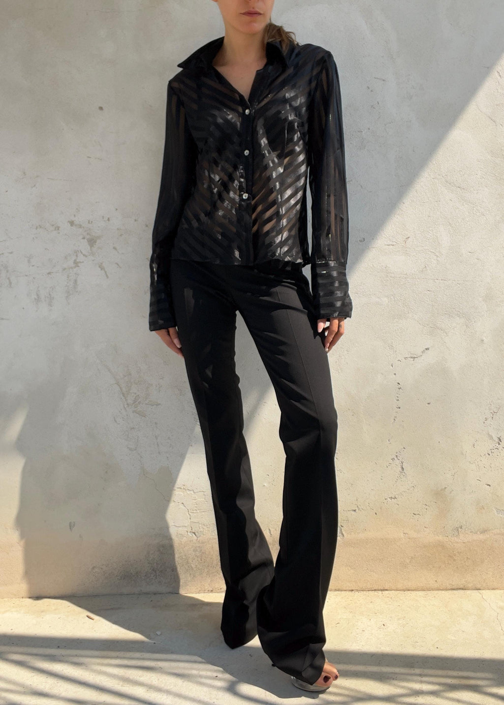 Camicia Vintage Y2K Sheer Nera a Righe Satinate