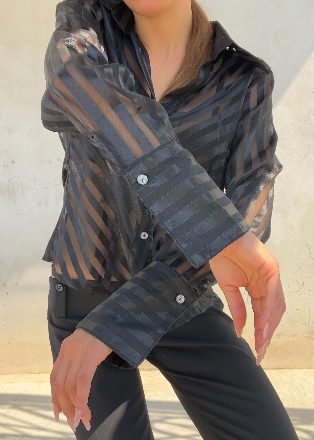 Camicia Vintage Y2K Sheer Nera a Righe Satinate
