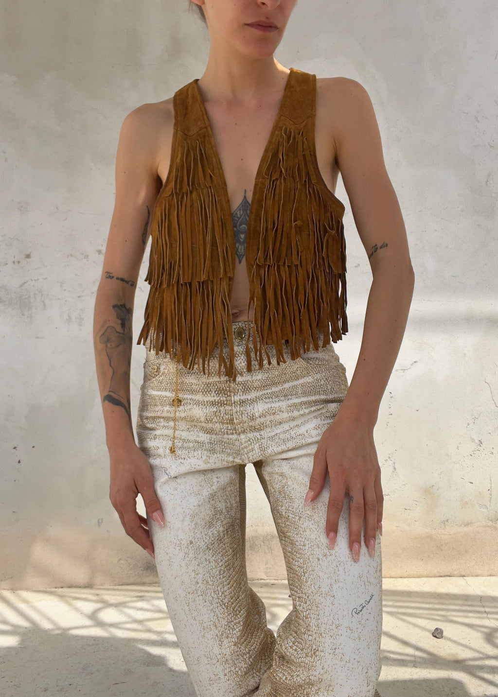 Gilet Vintage Y2K in Pelle Scamosciata Marrone con Frange