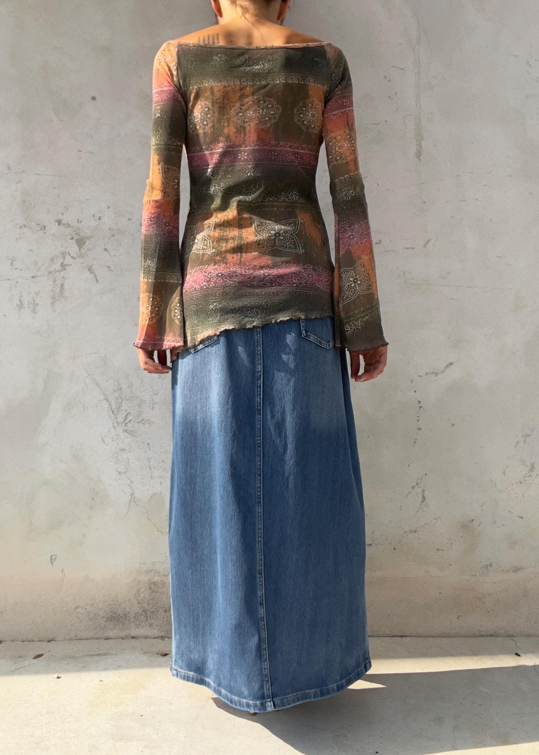 Top Vintage Y2K Multicolor a Maniche Svasate